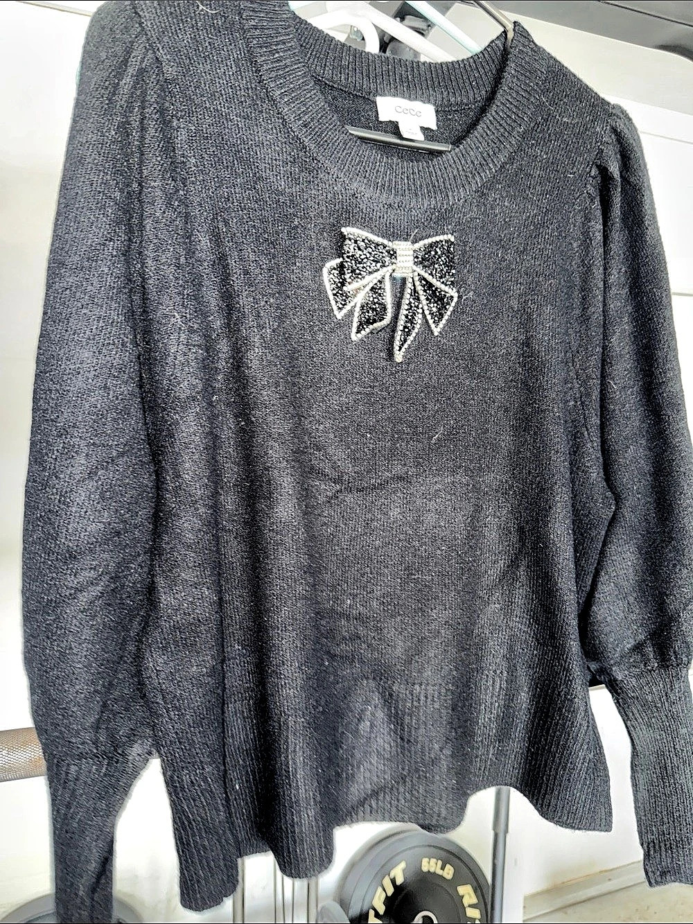 CeCe Rhinestone Bow Appliqué Sweater Gray Size Medium
